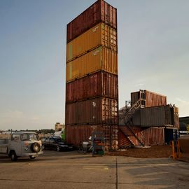 3mm Steel Column Weld 40 GP 37m2 Prefab Shipping Container Buildings