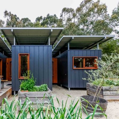 ISO90001 40 Foot Prefab Repurposed Shipping Container House