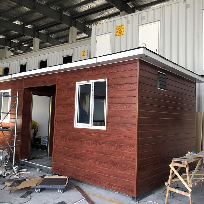 24m2 6 Rooms Prefabricated Modular Toilets With Wash Basin / Mop Pool